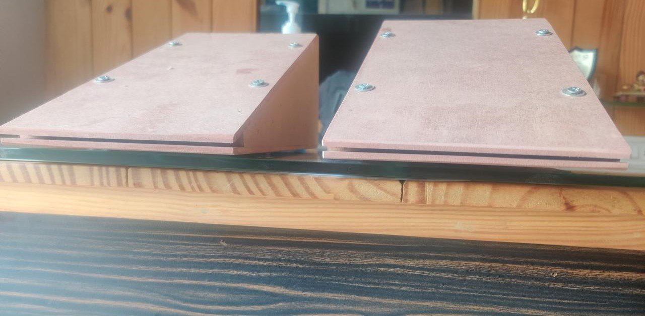 Wooden pattern item